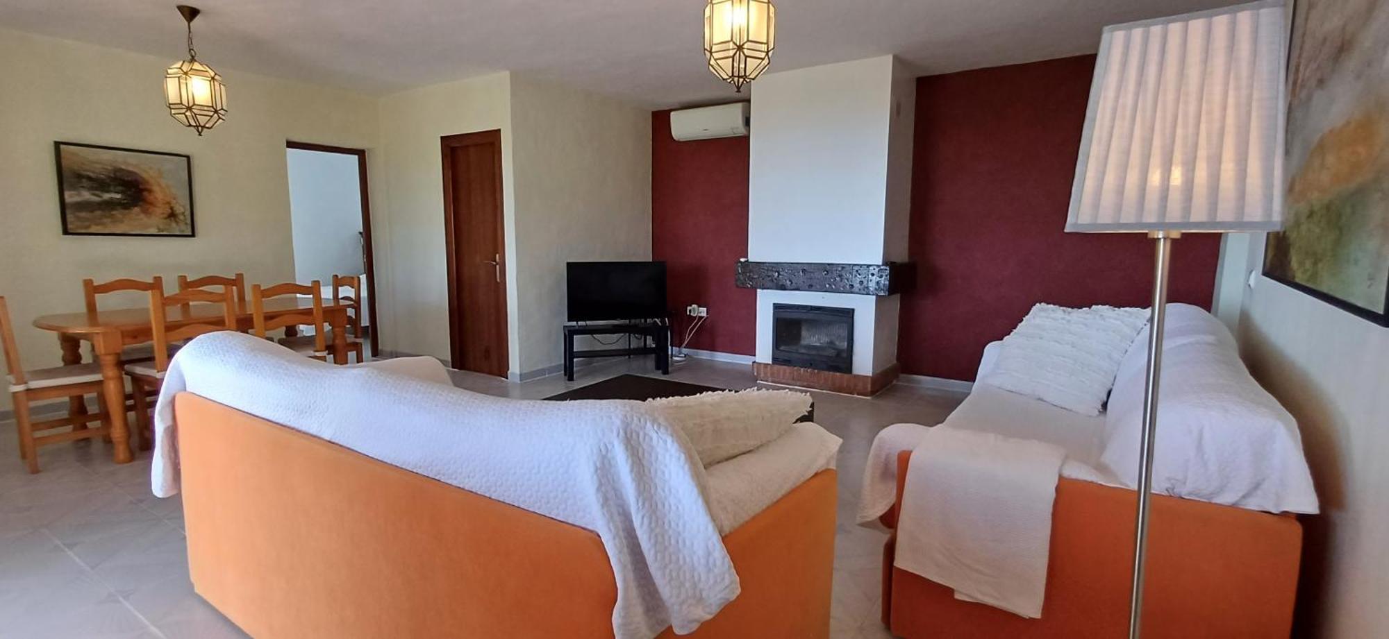 Encantador Cortijo Con Piscina Privada Y Vista Al Mar