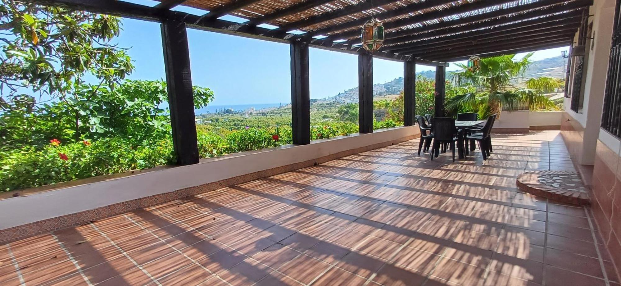 Encantador Cortijo Con Piscina Privada Y Vista Al Mar Málaga