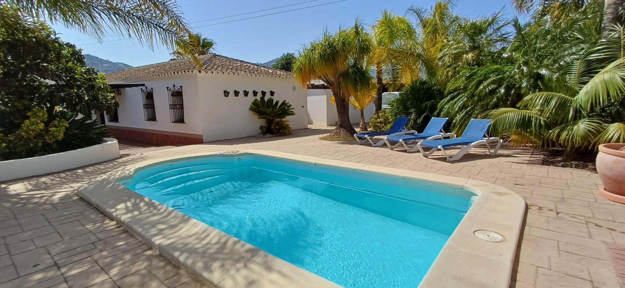 Encantador Cortijo Con Piscina Privada Y Vista Al Mar * Málaga